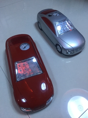 La voiture de 12 volts a formé l'air de voiture Pum 3 dans 1 avec la batterie de 4V 1.5Ah 150 livres par pouce carré avec multicolore