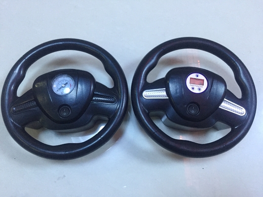 Un bon prix. DC12V Digital et compresseur de voiture de mesure, compresseur d'air de pneu de voiture de forme de volant en ligne
