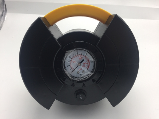Compresseur de gonfleur d'air de voiture de DC12V avec la mesure pour la couleur de pneus, noire et jaune différente