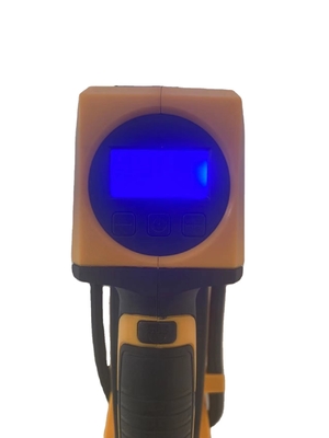Compresseur d'air de voiture à jauge numérique avec batterie et lumière LED pour gonflement des pneus de voiture