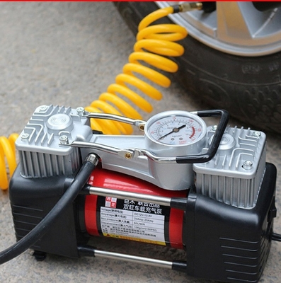 Un bon prix. Compresseur d'air portable à main à haute pression à double cylindre pour gonflement des pneus de voiture en ligne