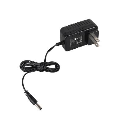 Démarreur de batterie portable 12V avec lampe de poche LED et moniteur de pression des pneus