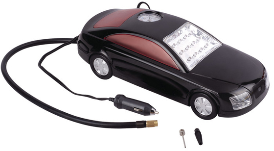 Un bon prix. 3 dans 1 voiture forment le compresseur d'air en plastique rapide DC12V avec la lumière de LED pour l'inflation de pneu en ligne