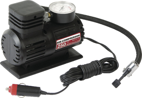 Un bon prix. Mini voiture en plastique portable Compresseur d'air DC12v avec bouchon de cigarette en ligne