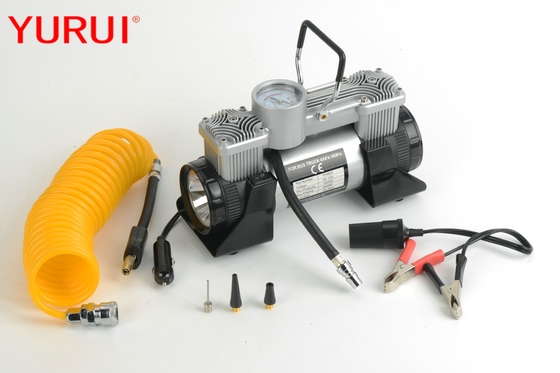 Un bon prix. Camion Mini Tire Air Pump couleur noire argentée 180w de C.C de 12 volts avec la lumière en ligne