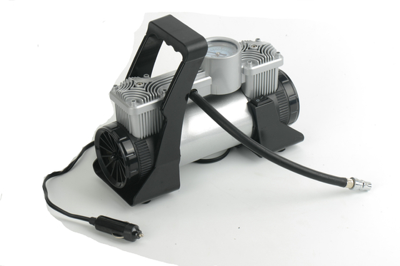 Un bon prix. Compresseur d'air de voiture portable DC12v gonfleur de pneus avec boîte en plastique en ligne